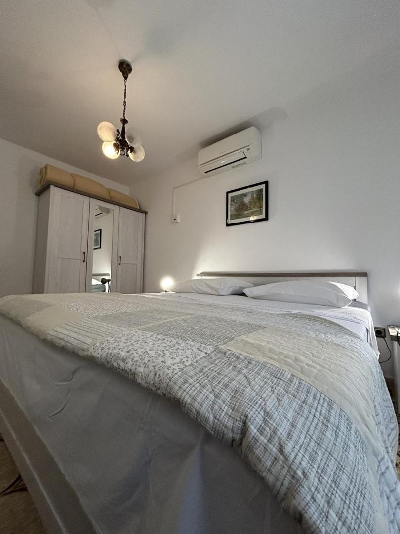 Azure Apartments By The Sea Near City Omiš Exteriér fotografie
