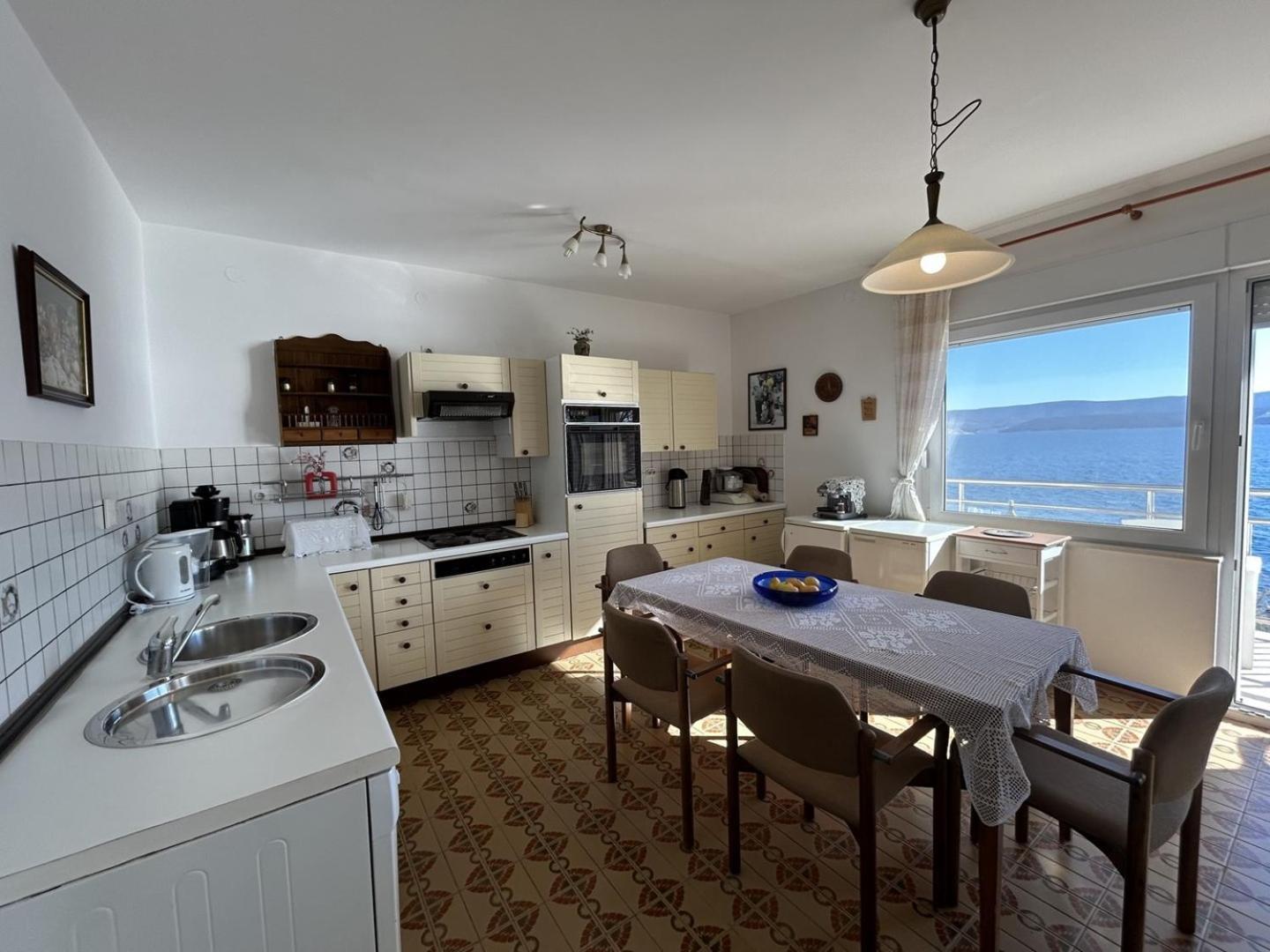 Azure Apartments By The Sea Near City Omiš Exteriér fotografie