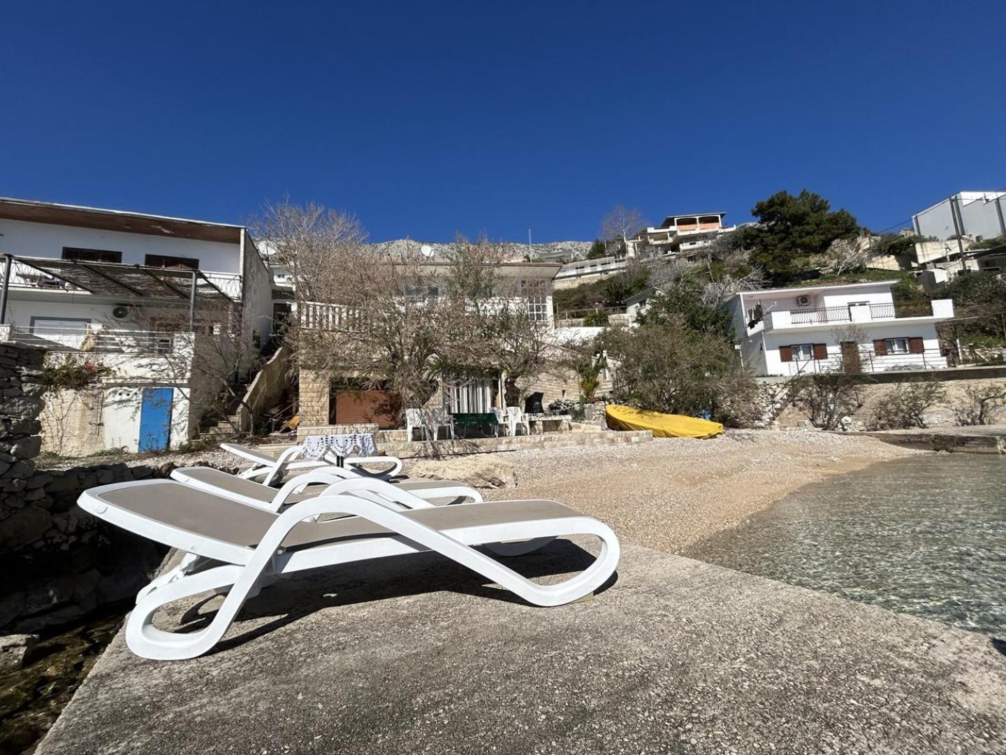 Azure Apartments By The Sea Near City Omiš Exteriér fotografie
